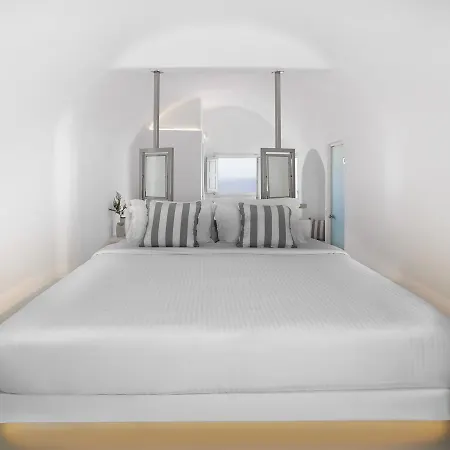 Hotel Aisling Micro Oia (Santorini)